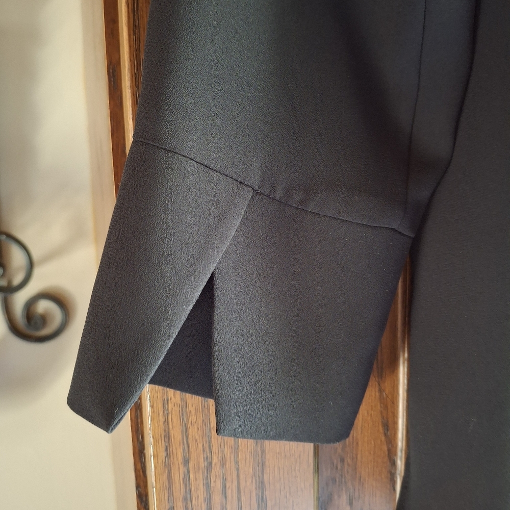 Halston Blouse - Picture 5 of 8